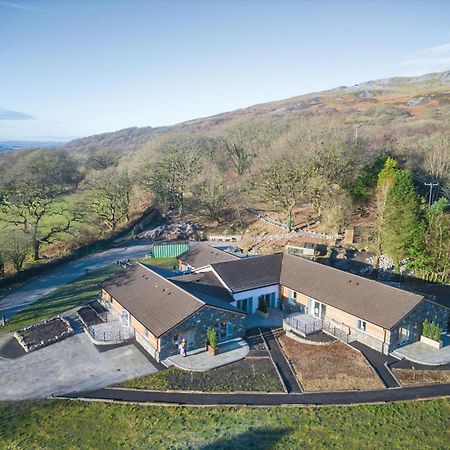 Suite 12 - Sleeping Giant Hotel - Pen Y Cae Inn Brecon Esterno foto