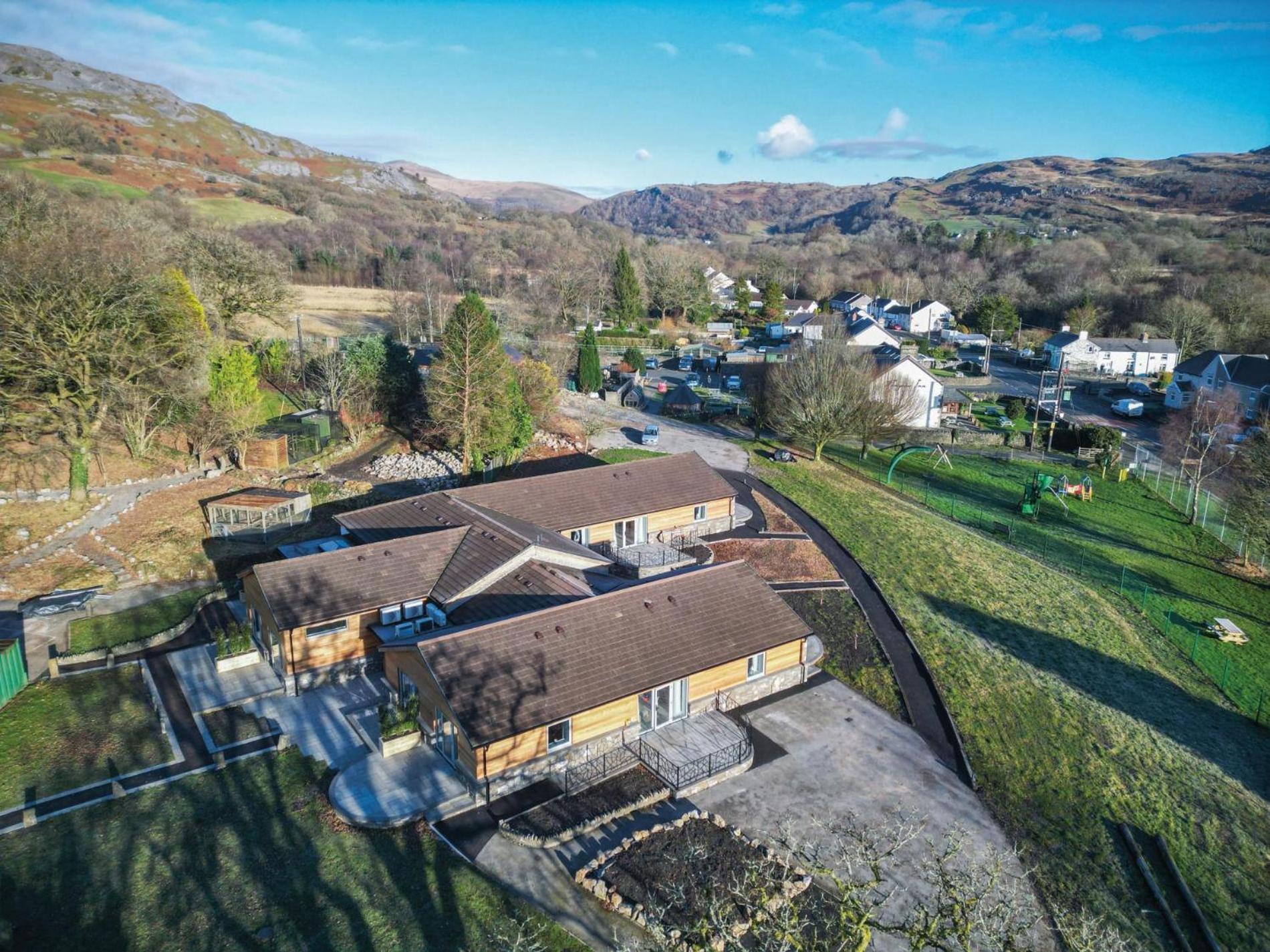 Suite 12 - Sleeping Giant Hotel - Pen Y Cae Inn Brecon Esterno foto